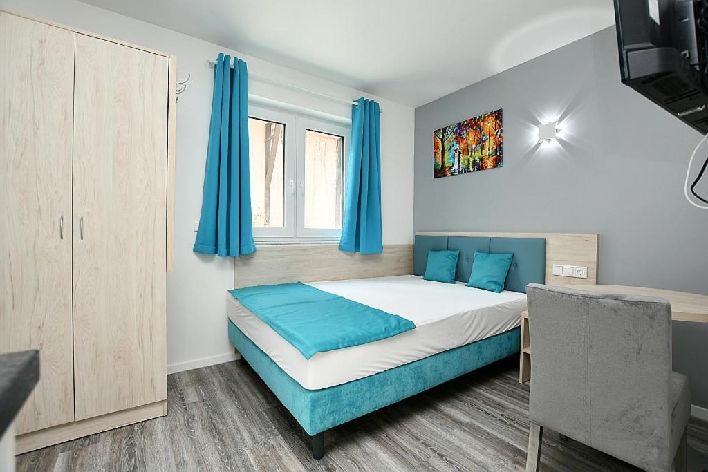 City-Hotel Zuffenhausen - Apartments Stuttgart Exterior photo