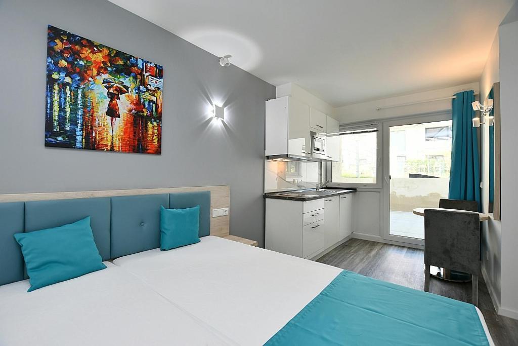 City-Hotel Zuffenhausen - Apartments Stuttgart Exterior photo